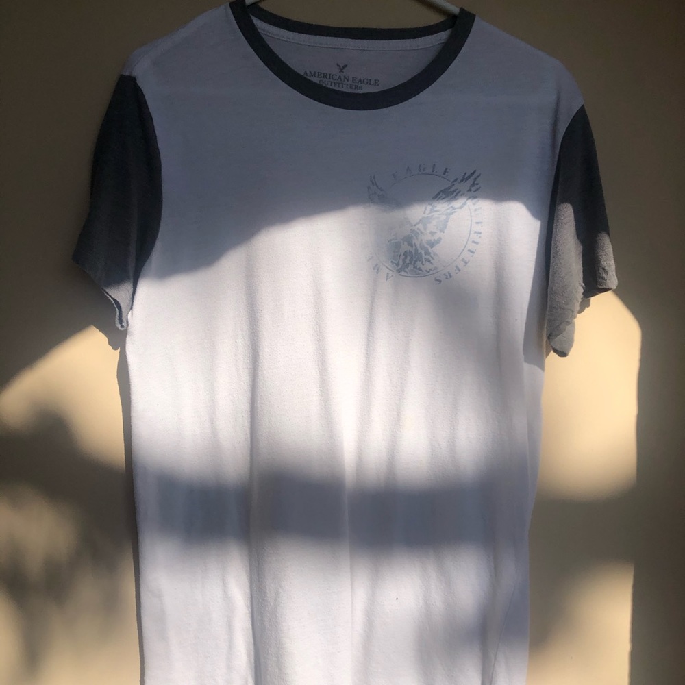 🔥Seriously soft tee from Hollister